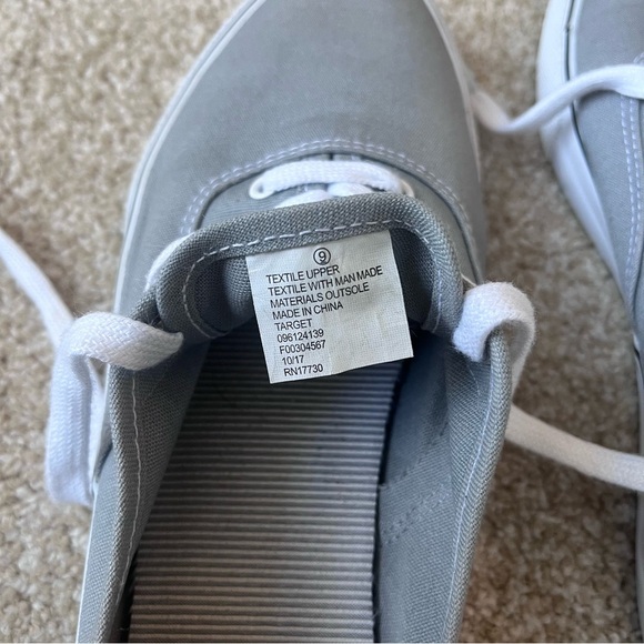 A New Day Canvas Shoe Size 9 - Picture 9 of 12